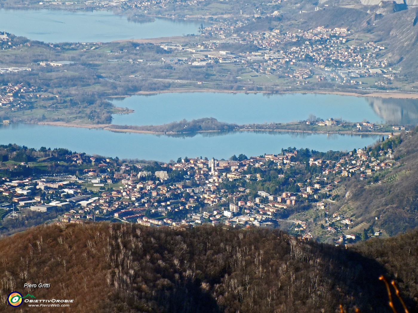 43 Zoom sui laghi di Annone, Oggiono, Pusiano.JPG